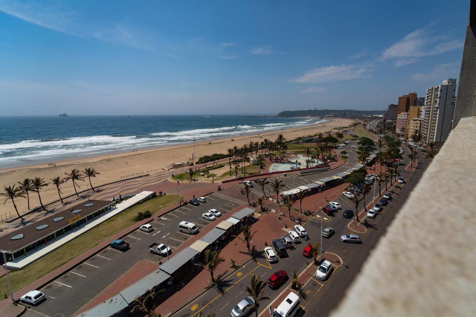 Hotel Gooderson Tropicana 3*