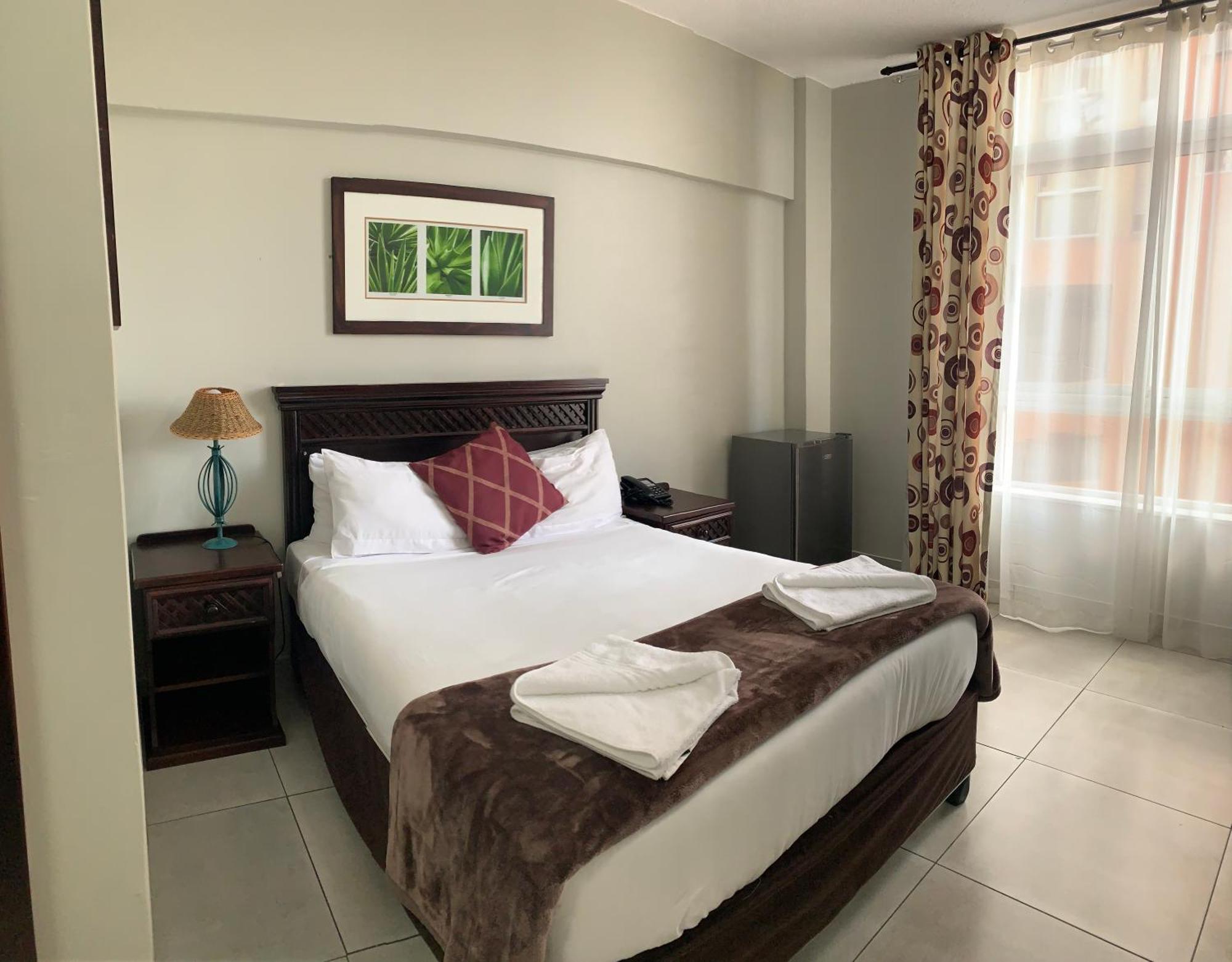 Gooderson Tropicana 3*