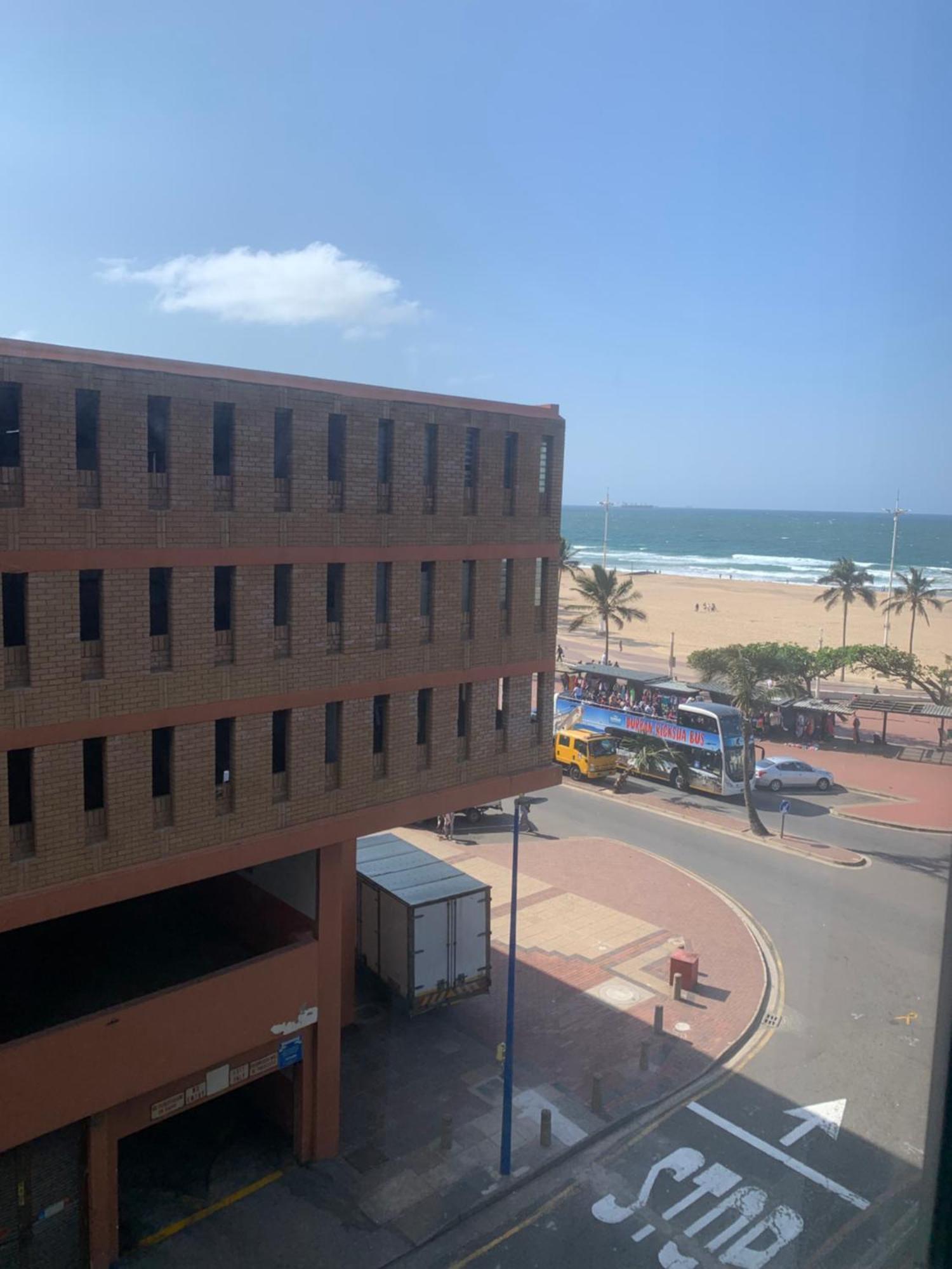 Hotel Gooderson Tropicana